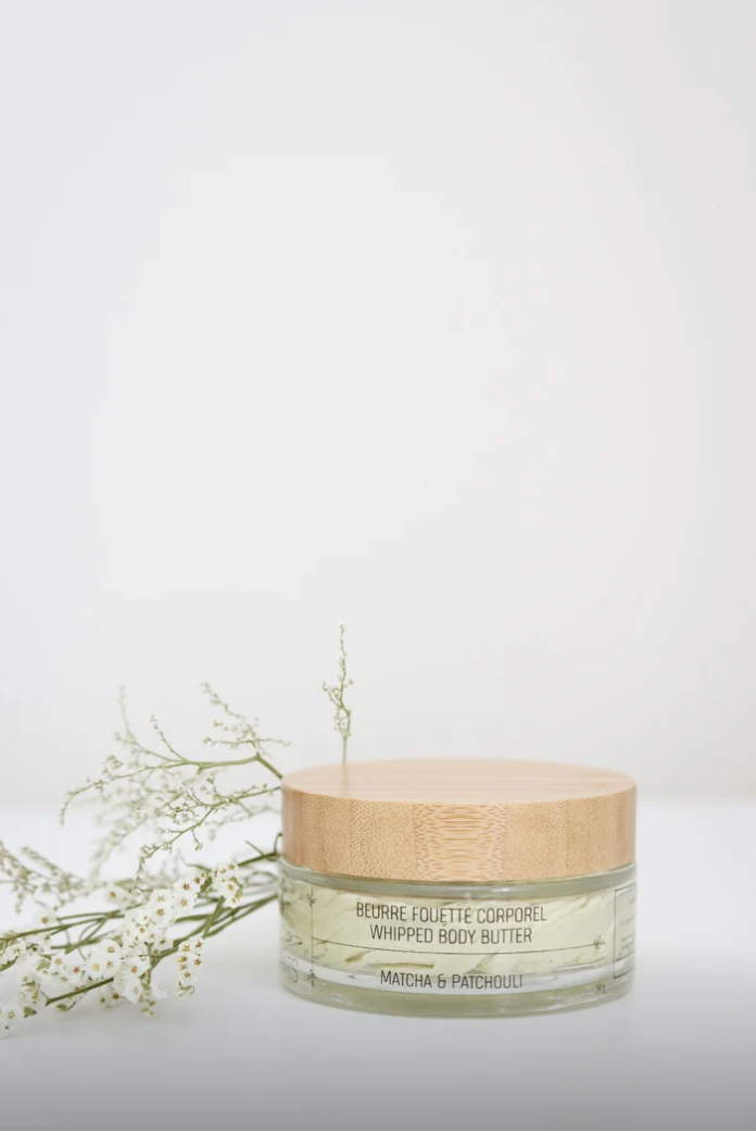 Beurre corporel fouetté au matcha et au patchouli de Zarits